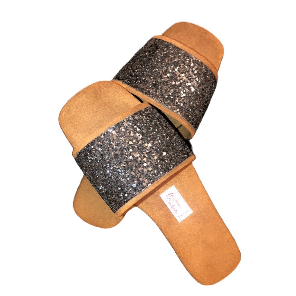 Brown w/black glitter strapped sandals